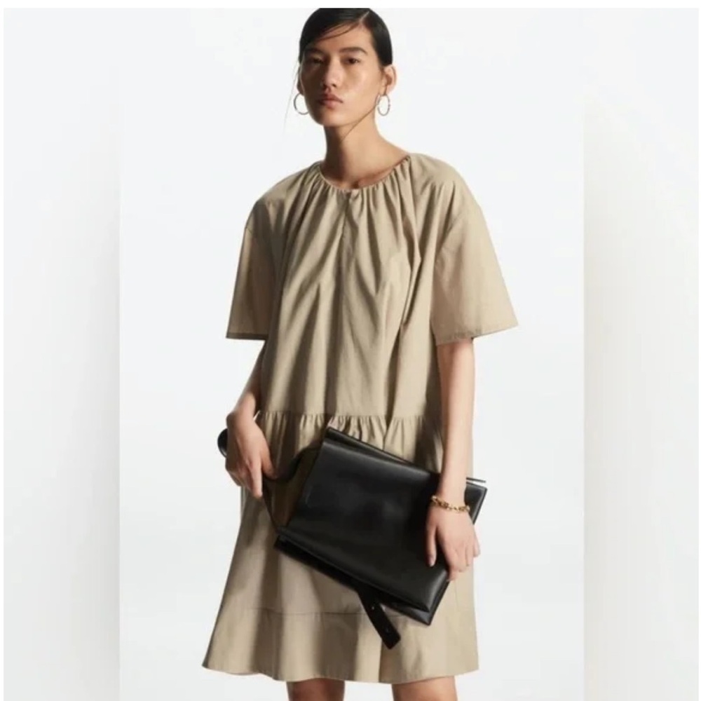 COS beige tiered oversized Tan Dress. Size 4